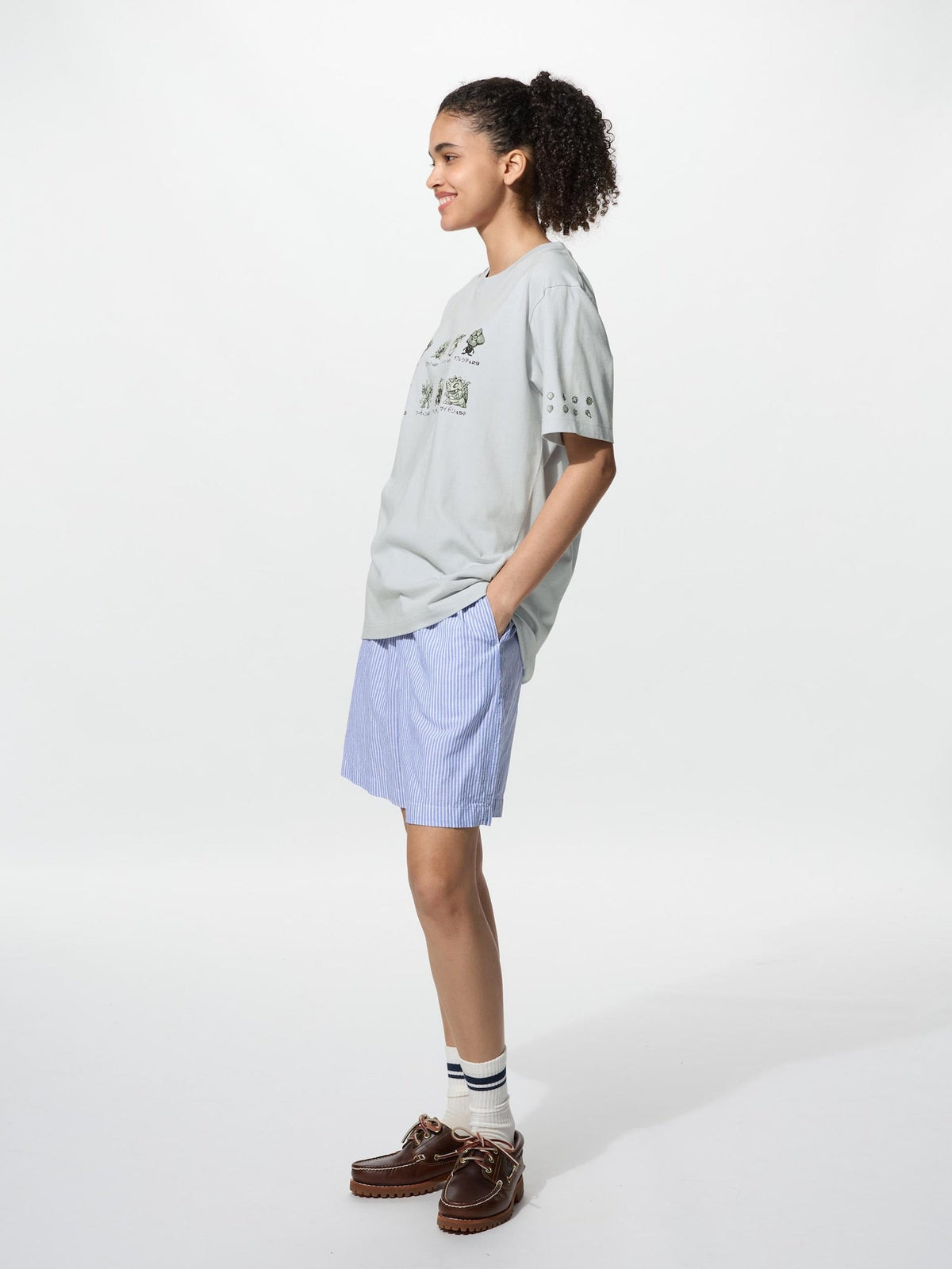 Pokémon 30th Anniversary - UT Short Sleeve Graphic T-shirt - Trainer Pokémon - SparkLeaf TCG