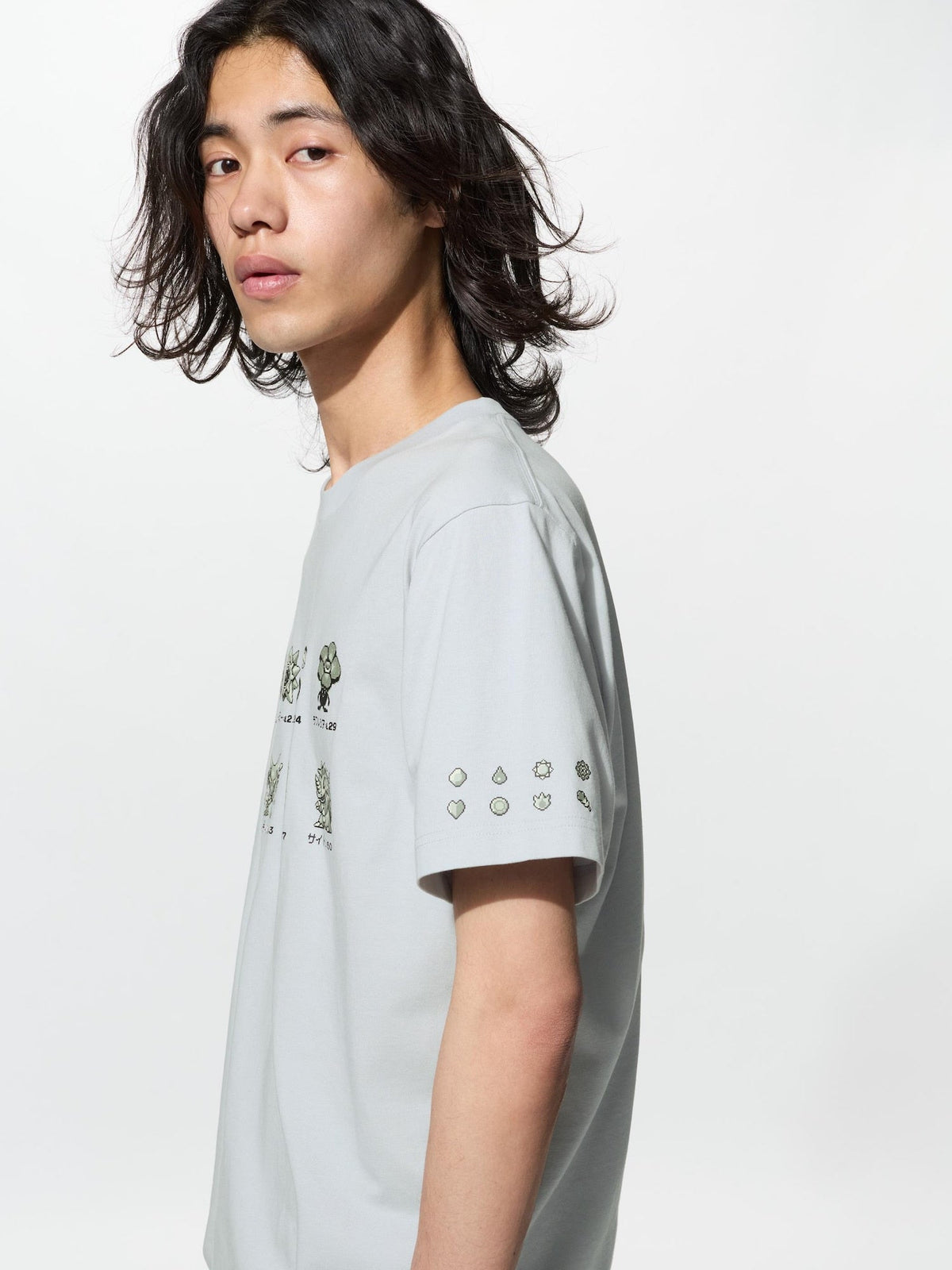 Pokémon 30th Anniversary - UT Short Sleeve Graphic T-shirt - Trainer Pokémon - SparkLeaf TCG